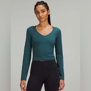 Lululemon Align long sleeve in teal. Brand new quality. Size 6.